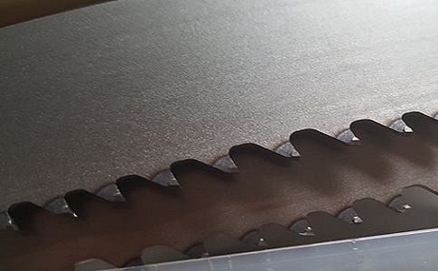 TC4钛棒制造厂家:如何挑选优质的带锯条合作伙伴? TC4钛棒制造厂家:如何挑选优质的带锯条合作伙伴?